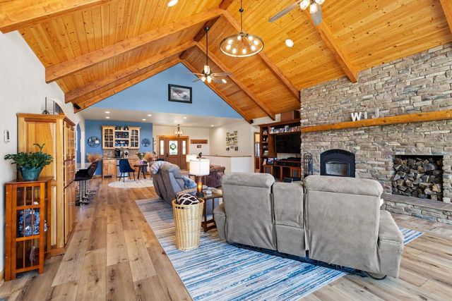 N8253 County Road X, Belleville, WI 53508