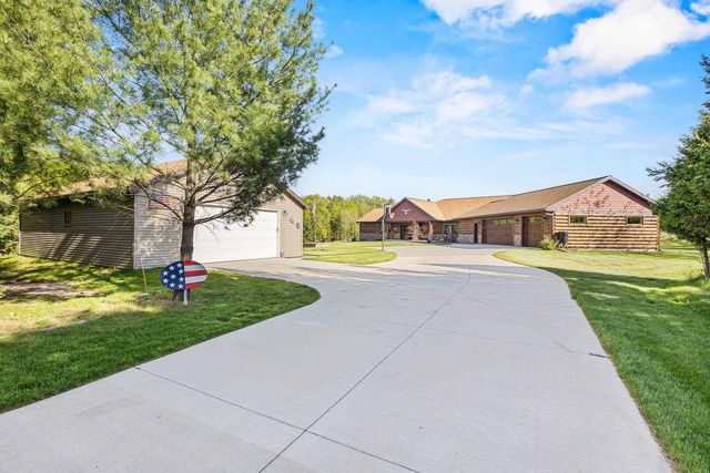 N8253 County Road X, Belleville, WI 53508