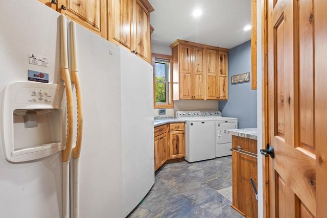 N8253 County Road X, Belleville, WI 53508