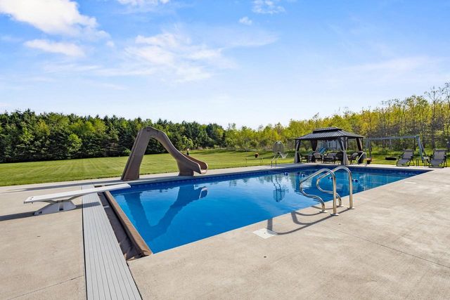 N8253 County Road X, Belleville, WI 53508