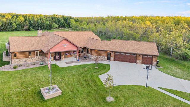 N8253 County Road X, Belleville, WI 53508