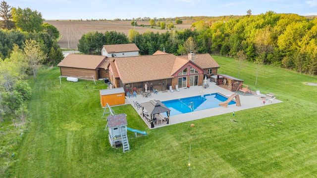 N8253 County Road X, Belleville, WI 53508