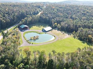 289 Twin Ponds Drive, Newport, NY 13416