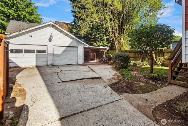 1532 23rd Avenue, Seattle, WA 98122