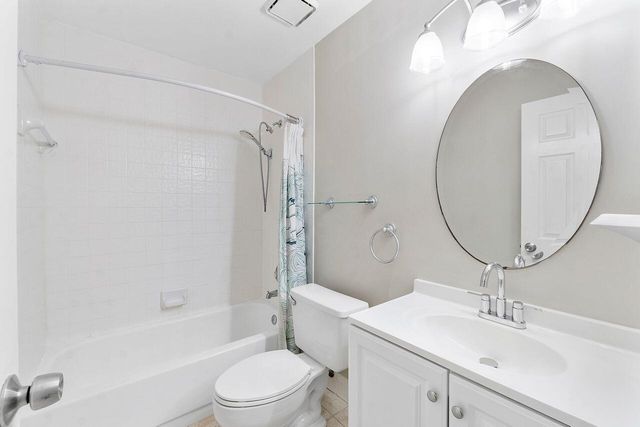 17270 Boca Club Boulevard 1707, Boca Raton, FL 33487