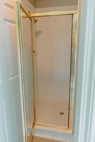 905 Lily Creek Resort Road, Jamestown, KY 42629