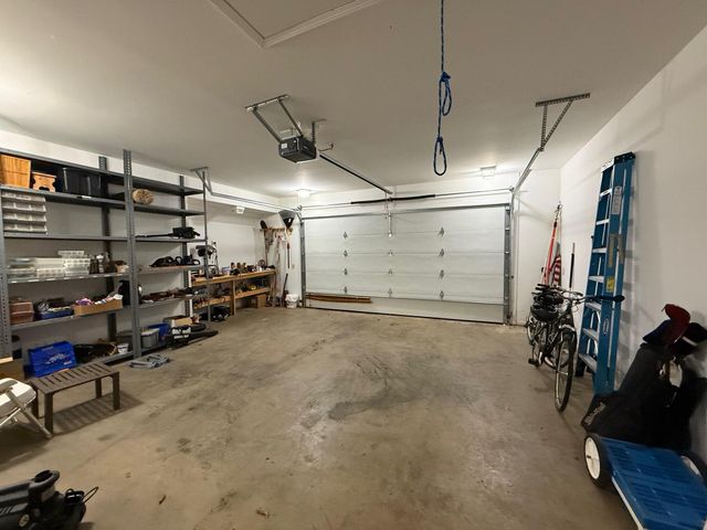 905 Lily Creek Resort Road, Jamestown, KY 42629