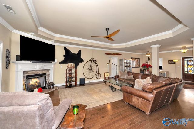 12702 Oak South Sw, Huntsville, AL 35803