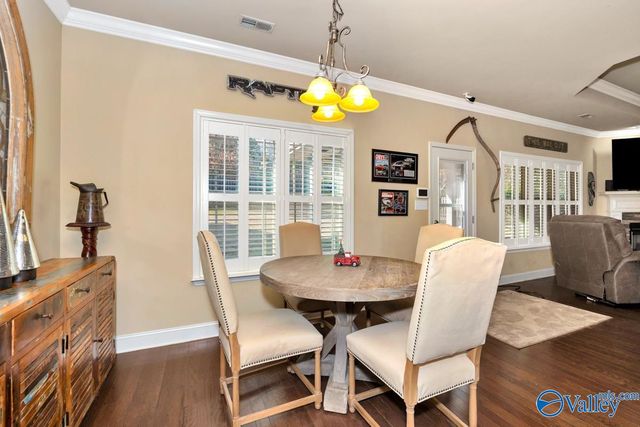 12702 Oak South Sw, Huntsville, AL 35803