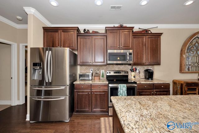 12702 Oak South Sw, Huntsville, AL 35803