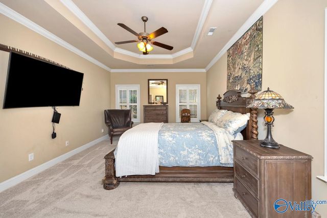 12702 Oak South Sw, Huntsville, AL 35803