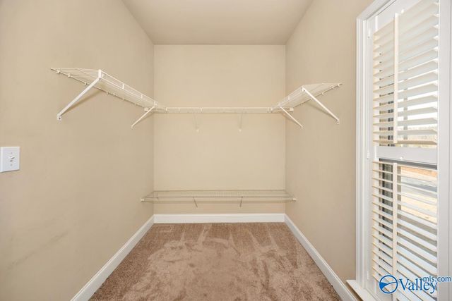 12702 Oak South Sw, Huntsville, AL 35803