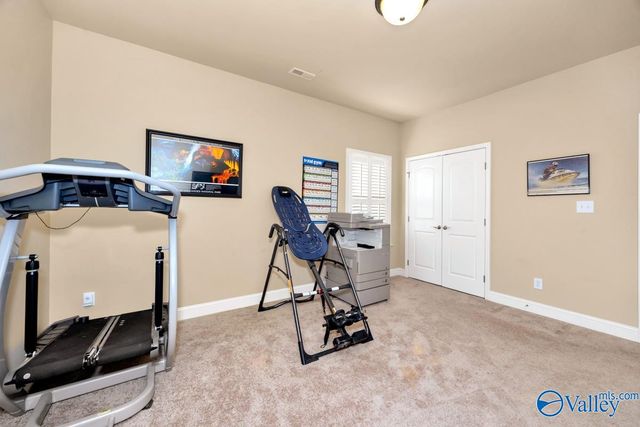 12702 Oak South Sw, Huntsville, AL 35803