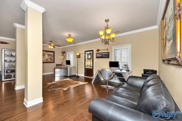 12702 Oak South Sw, Huntsville, AL 35803