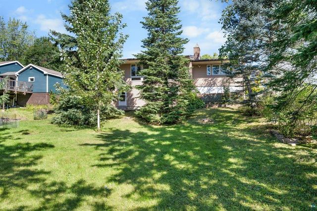 5310 Oakley Street, Duluth, MN 55804