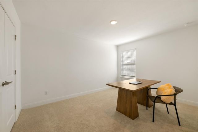 301 Harbors LN, Leander, TX 78641