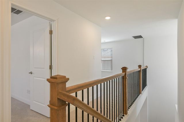 301 Harbors LN, Leander, TX 78641