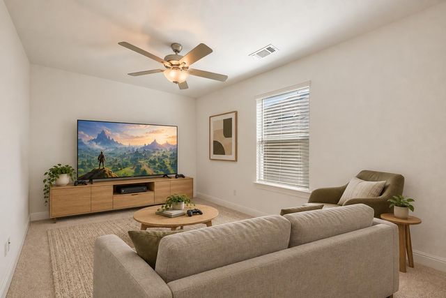 301 Harbors LN, Leander, TX 78641