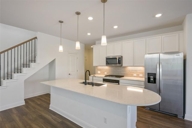 301 Harbors LN, Leander, TX 78641