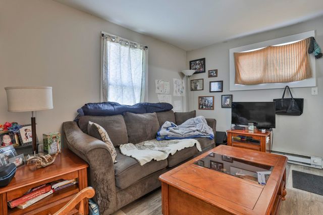 23-25 Depot Street, Hillsborough, NH 03244
