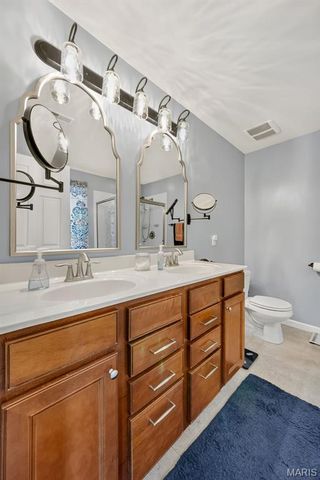 1805 English Oak Drive, Lake St Louis, MO 63367
