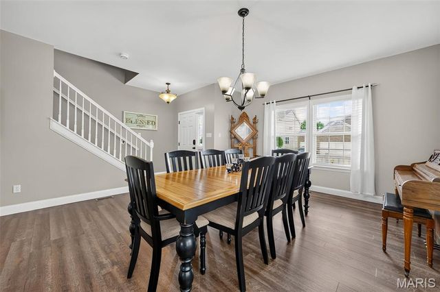 1805 English Oak Drive, Lake St Louis, MO 63367