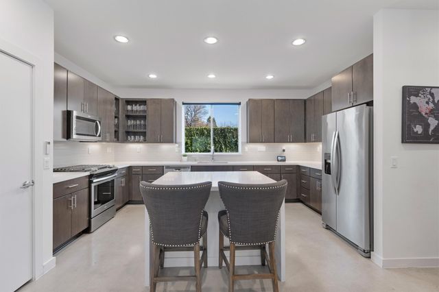 4020 Airport BLVD 7, Austin, TX 78722