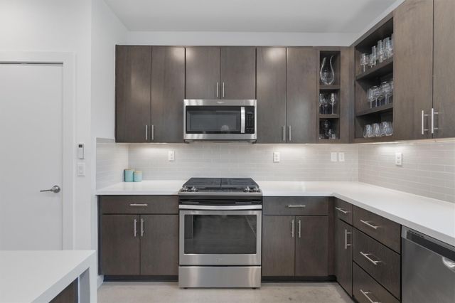 4020 Airport BLVD 7, Austin, TX 78722