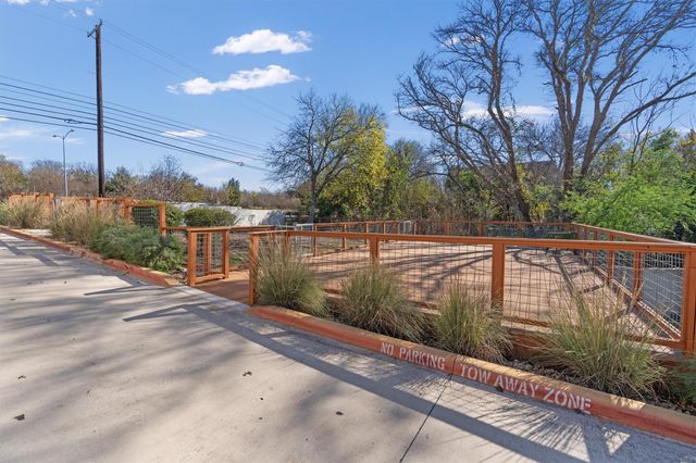 4020 Airport BLVD 7, Austin, TX 78722