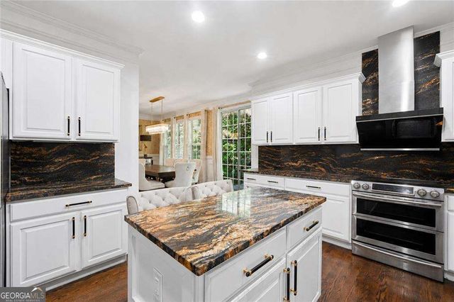 4146 Kingsley Park Court, Peachtree Corners, GA 30096