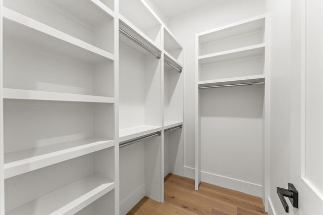 212 E 24th Street, Houston, TX 77008