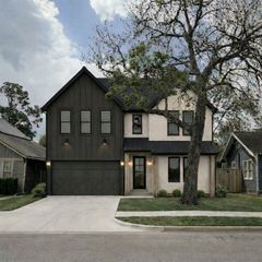 212 E 24th Street, Houston, TX 77008