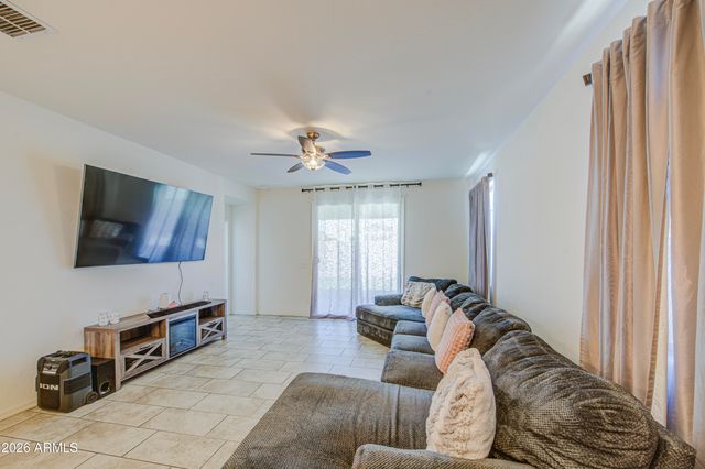 10856 W LUKE Avenue, Phoenix, AZ 85037