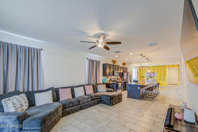 10856 W LUKE Avenue, Phoenix, AZ 85037