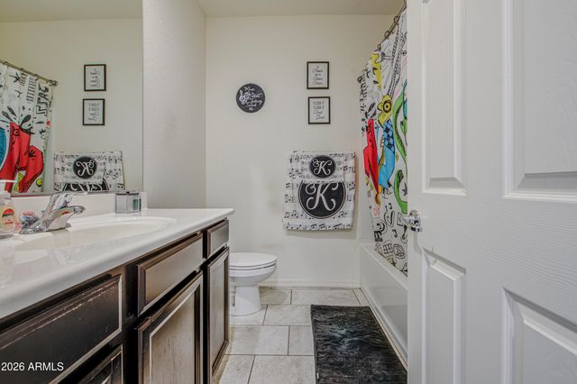 10856 W LUKE Avenue, Phoenix, AZ 85037