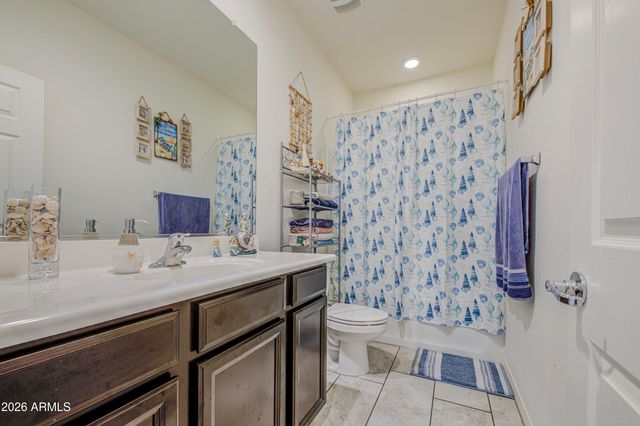 10856 W LUKE Avenue, Phoenix, AZ 85037