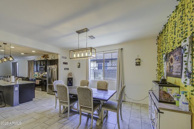 10856 W LUKE Avenue, Phoenix, AZ 85037