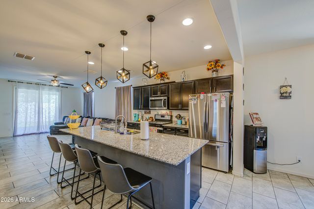 10856 W LUKE Avenue, Phoenix, AZ 85037