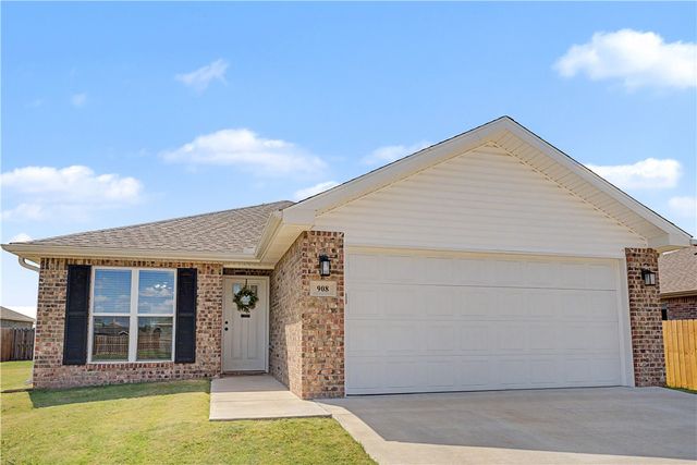 908 Green Heron Lane, Siloam Springs, AR 72761