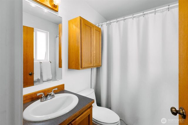 37433 NE Fern Place, Hansville, WA 98340