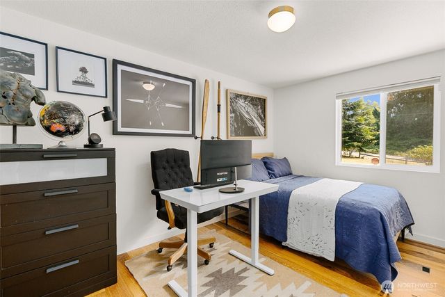 37433 NE Fern Place, Hansville, WA 98340