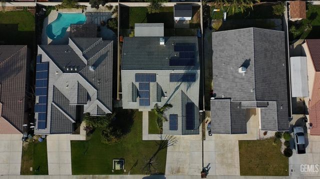 4110 Serene Oak Drive, Bakersfield, CA 93313