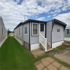 72 Shamrock, Lackawanna, NY 14219