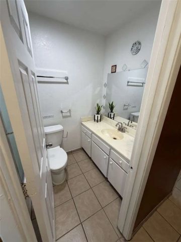 40103 169th Street East, Palmdale, CA 93591