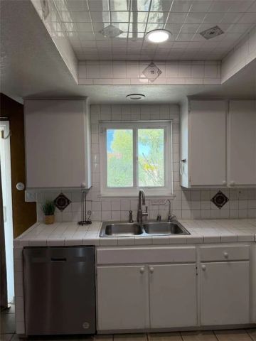 40103 169th Street East, Palmdale, CA 93591