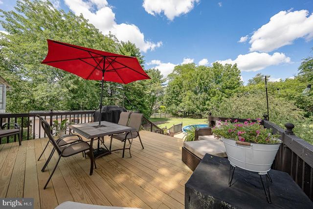 24 BRIMFIELD, Audubon, PA 19403