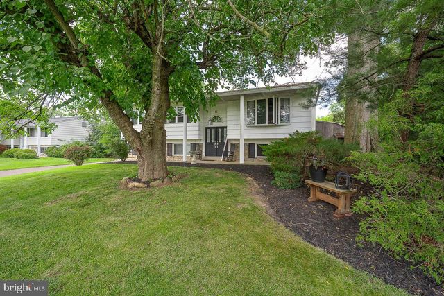 24 BRIMFIELD, Audubon, PA 19403