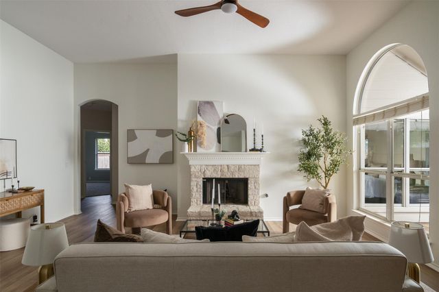 209 Jockey Bluff CV, Austin, TX 78748