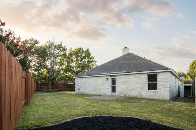 209 Jockey Bluff CV, Austin, TX 78748