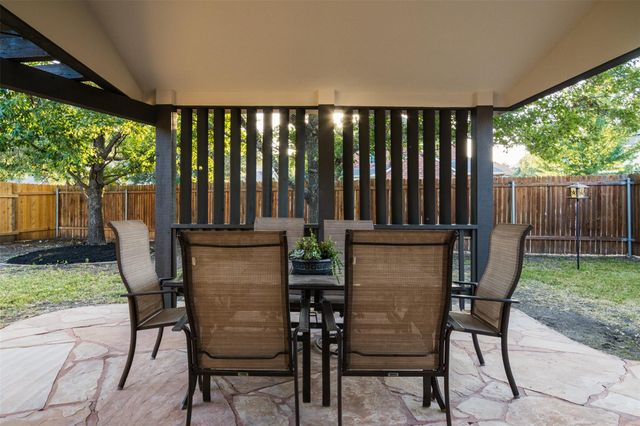 209 Jockey Bluff CV, Austin, TX 78748
